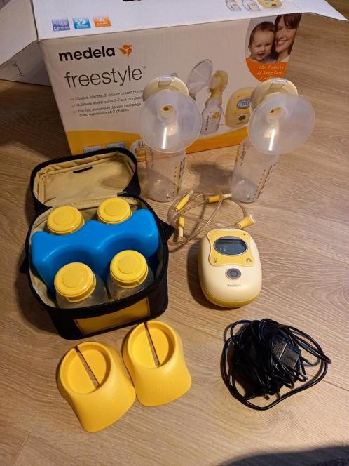 Medela freestyle kolf, Kinderen en Baby's, Babyvoeding en Toebehoren, Zo goed als nieuw, Ophalen
