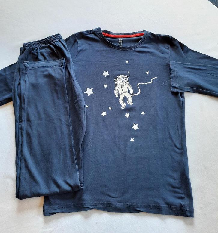 Pyjama’s  Hema maat 134-140 Lange Mouwen, Enfants & Bébés, Vêtements enfant | Taille 134, Comme neuf, Garçon, Vêtements de nuit ou Sous-vêtements