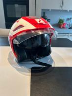 Brommerhelm met zonnebril, Motoren, Ophalen