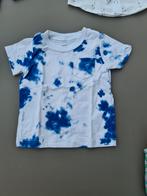 wit met blauw t-shirt 12m 80cm, Enfants & Bébés, Vêtements de bébé | Taille 80, Enlèvement, Comme neuf