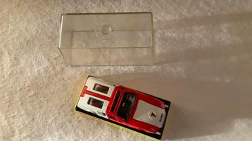 DINKY TOYS VAN TOMASO-MANGUSTA 187 beschikbaar voor biedingen