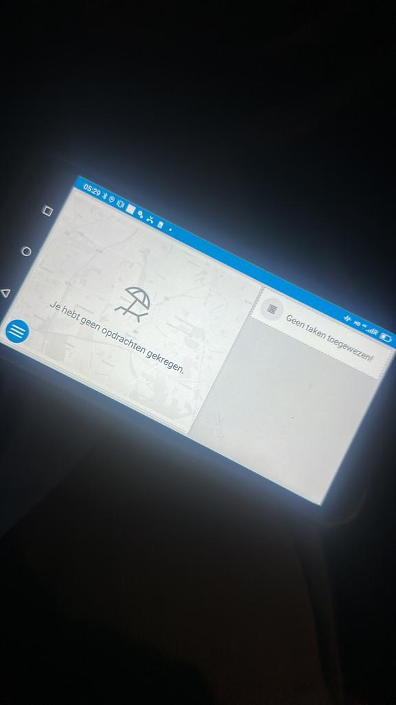 Krantenbezorger- ochtend werk- vaste chaffeur- brecht, Vacatures, Profielen | Man/Vrouw zoekt werk