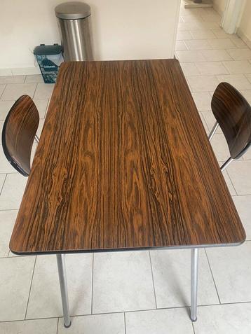Formica tafel met 2 stoelen vintage, Huis en Inrichting, Ophalen, Zo goed als nieuw