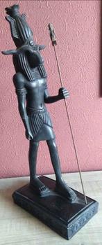 beeld Egypte 40 cm groot, Enlèvement ou Envoi