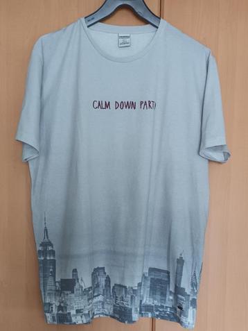 2 T-SHIRTS HOMME JAMAIS PORTÉ  beschikbaar voor biedingen