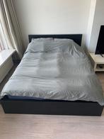 Ikea Bed, Huis en Inrichting, Slaapkamer | Bedden, Ikea MALM bed, 140 cm, Zo goed als nieuw, Hout