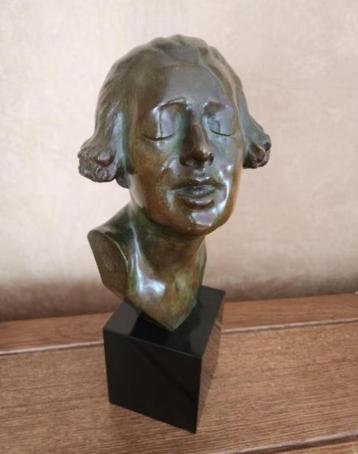 Bronzen buste "Femme sereine" – gesigneerd L. Giannoni, Enlèvement, Bronze