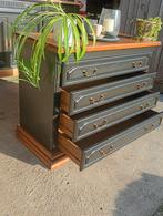 Opgewaardeerde ladekast in eik en zwart, Ophalen, 100 tot 150 cm, Eikenhout, Zo goed als nieuw