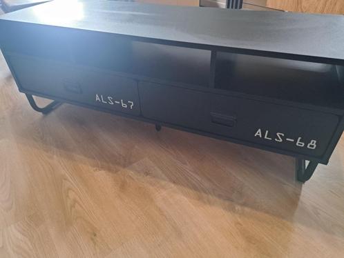 Zwart industrieel TV meubel, Huis en Inrichting, Kasten |Televisiemeubels, Zo goed als nieuw, Minder dan 100 cm, 100 tot 150 cm