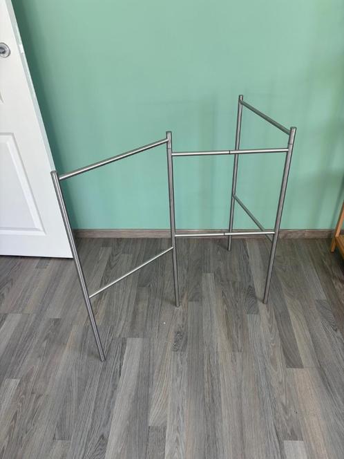 Zilverkleurig handdoekenrek, Huis en Inrichting, Badkamer | Badkamermeubels, Nieuw, Overige typen, Minder dan 100 cm, 100 tot 150 cm