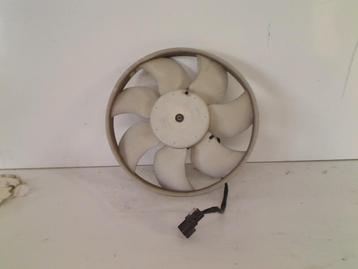 KOELVENTILATORMOTOR Toyota Aygo (B10) (01-2005/05-2014) beschikbaar voor biedingen