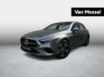 Mercedes-Benz A-Klasse 250 e PHEV NEW MODEL, Autos, Mercedes-Benz, 5 places, Carnet d'entretien, Hybride Électrique/Essence, Tissu