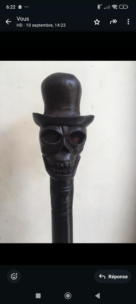 canne en bois de suar 100 cm motif tête de mort, Antiek en Kunst, Kunst | Beelden en Houtsnijwerken, Ophalen of Verzenden