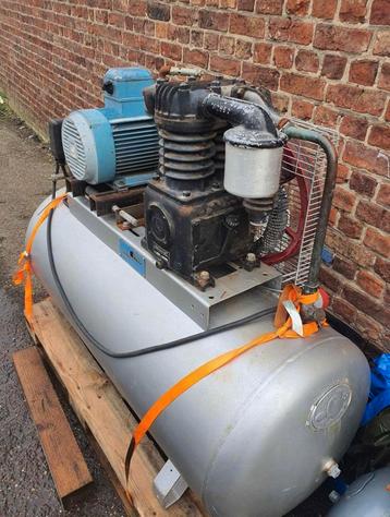 Professional compressor 300liter tank 675 liter tank