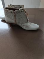 Lederen botjes, Kleding | Dames, Lage of Enkellaarzen, Ophalen of Verzenden, Zo goed als nieuw, Grijs