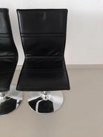 4 LEDEREN STOELEN OP DRAAIVOET=80 EURO, Ophalen