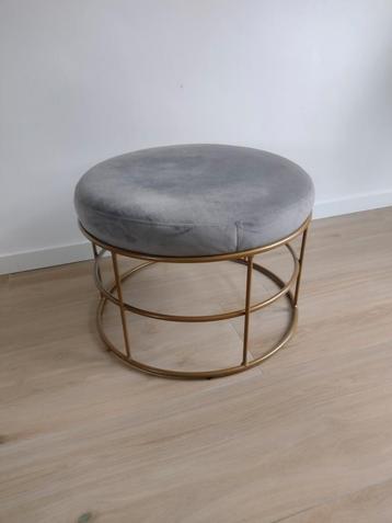 Grote Poef brons / grijs velours beschikbaar voor biedingen
