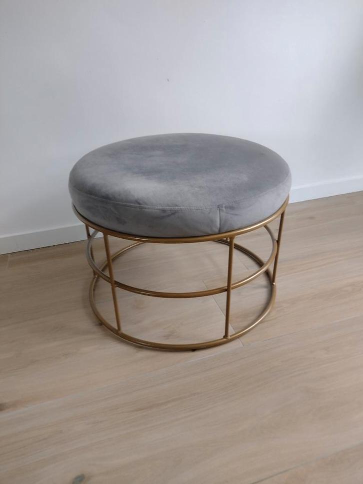 Grote Poef brons / grijs velours, Huis en Inrichting, Zetels | Voetbanken en poefs, 50 tot 75 cm, 50 tot 75 cm, Rond, Metaal, Stof