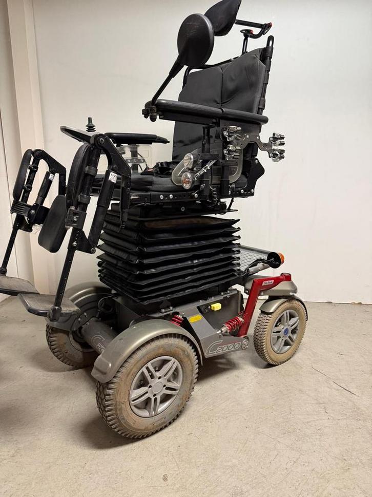 Fauteuil roulant électrique puissant Ottobock C2000, Divers, Chaises roulantes, Utilisé, Fauteuil roulant électrique, Enlèvement