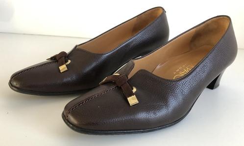 Chocolade bruine comfort pump, Kleding | Dames, Schoenen, Gedragen, Pumps, Bruin, Ophalen of Verzenden