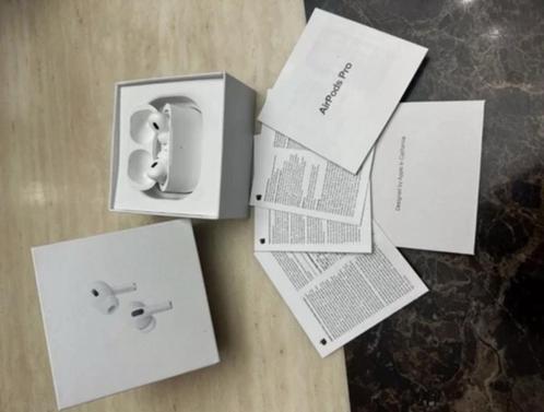 Airpods Pro 2 *ONGEOPEND*, Audio, Tv en Foto, Hoofdtelefoons, Zo goed als nieuw, Op oor (supra aural), Overige merken, Draadloos