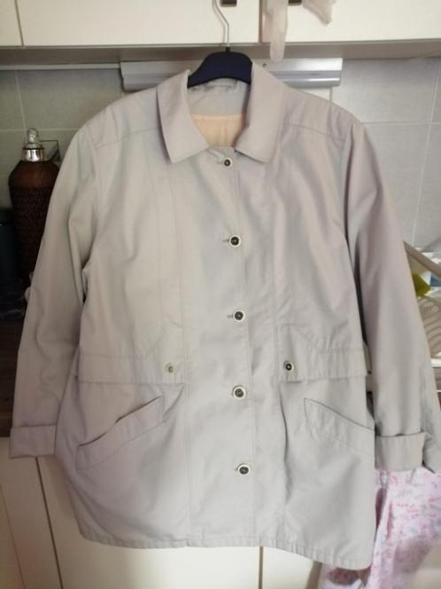 Imper blazer femme T42, Kleding | Dames, Jasjes, Kostuums en Pakken, Zo goed als nieuw, Jasje, Maat 42/44 (L), Beige, Ophalen of Verzenden