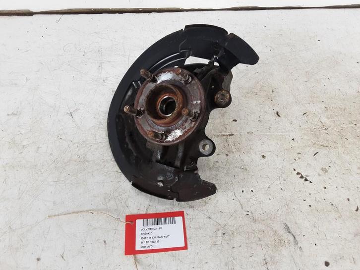 WIELNAAF RECHTS VOOR Volvo V50 (MW) (01-2003/12-2012), Auto-onderdelen, Remmen en Aandrijving, Volvo, Gebruikt