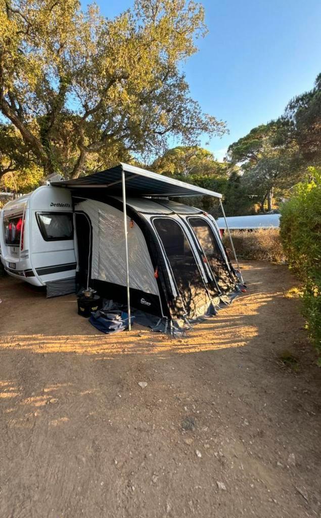 StarCamp voortent op lucht, Caravans en Kamperen, Tenten, Zo goed als nieuw, Ophalen