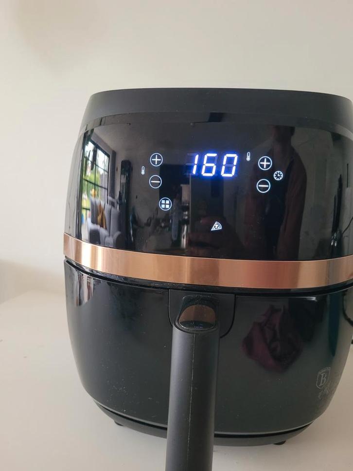 Airfryer Berlinger Haus, Elektronische apparatuur, Airfryers, Zo goed als nieuw, Airfryer, 1500 gram of meer, Ophalen