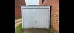 Garagebox (2 stuks) en garagepoorten (7 stuks)  metaal