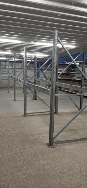 Magazijnstelling / palletstelling 17 meter beschikbaar voor biedingen