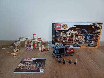 Lego 76948 LEGO Jurassic World T-rex & Atrociraptor beschikbaar voor biedingen