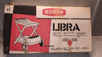 curver serveer tafel op wielen  beschikbaar voor biedingen