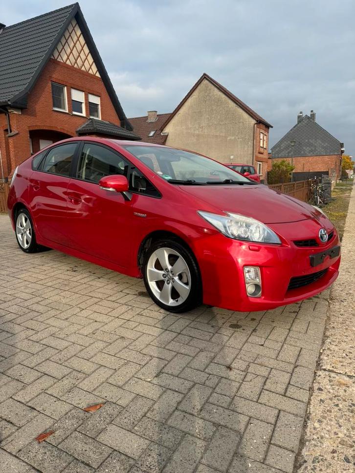 Toyota Prius 1.8 hybrid en benzine euro 5 automaat, Auto's, Toyota, Bedrijf, Te koop, Prius, Benzine, Euro 5, 5 deurs, Automaat