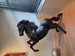 Bronzen paard