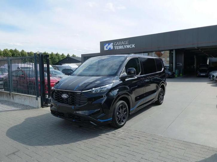 Ford Transit Custom L1 Multi-Use SPORT 5pl 2.0D 170pk Automa, Auto's, Bestelwagens en Lichte vracht, Bedrijf, Te koop, ABS, Achteruitrijcamera