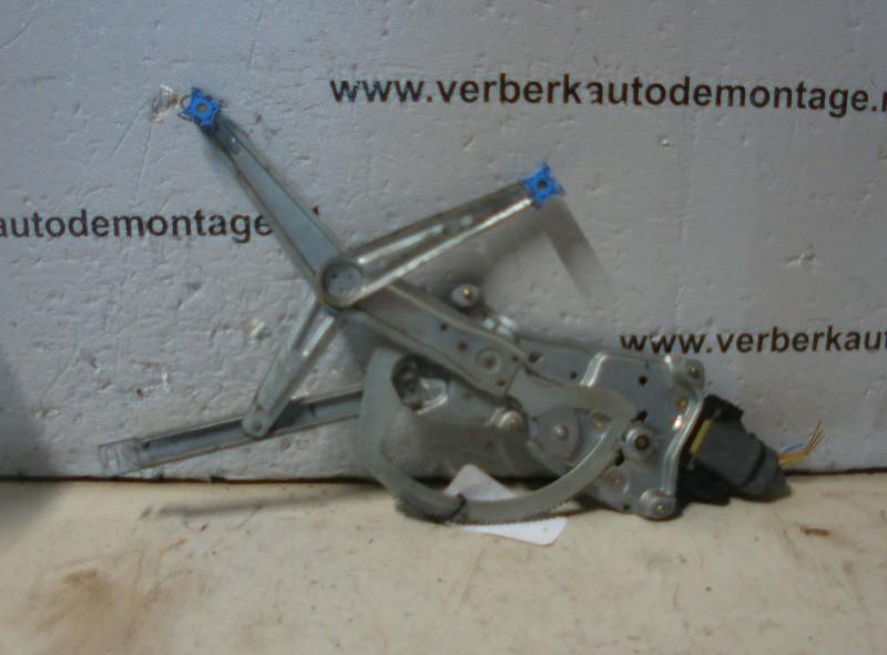 VITRE MECANISME ELECTRIQUE DROIT 3 serie Compact (E36 / 5), Info@VerberkAutodemontage.nl, Nijverheidstraat 1a 1a
5405 AJ  UDEN, NL