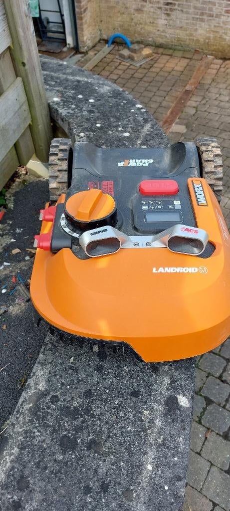 Robotmaaier Worx Landroid M700, Ophalen, Zo goed als nieuw, Worx, Bestuurbaar via app