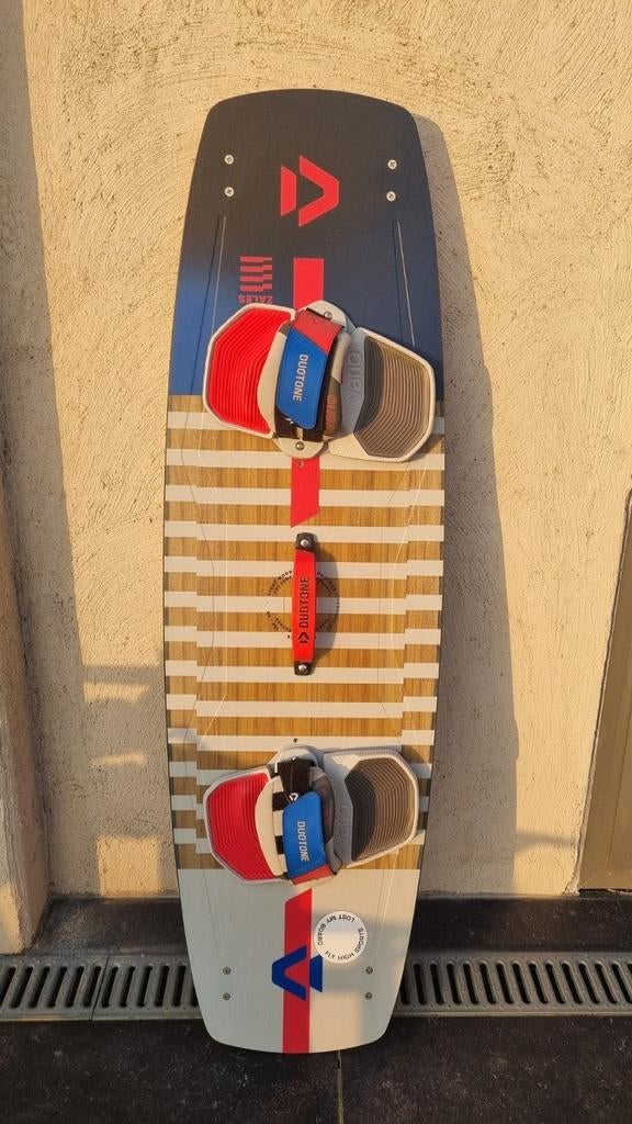 Kit de démarrage Duotone pour le kitesurf 2022, Sports nautiques & Bateaux, Kitesurf, Enlèvement