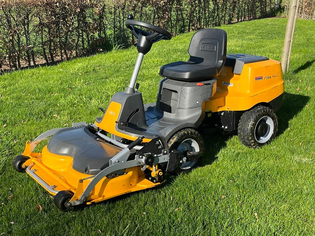 Stiga park, Jardin & Terrasse, Tondeuses à gazon, Utilisé, Fonction de mulching, Enlèvement