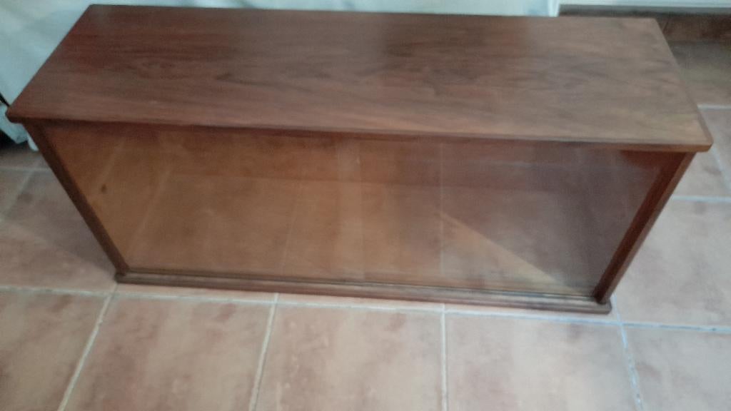 VITRINES MET SCHUIFKASTEN, Ophalen, Zo goed als nieuw