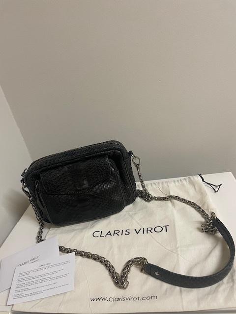 Claris Virot, cuir de python noir, modèle grand Charly, Enlèvement ou Envoi, Comme neuf, Noir, Sac à main