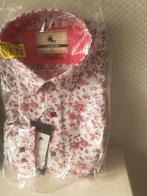 Lot de 900 chemises, Enlèvement, Textile