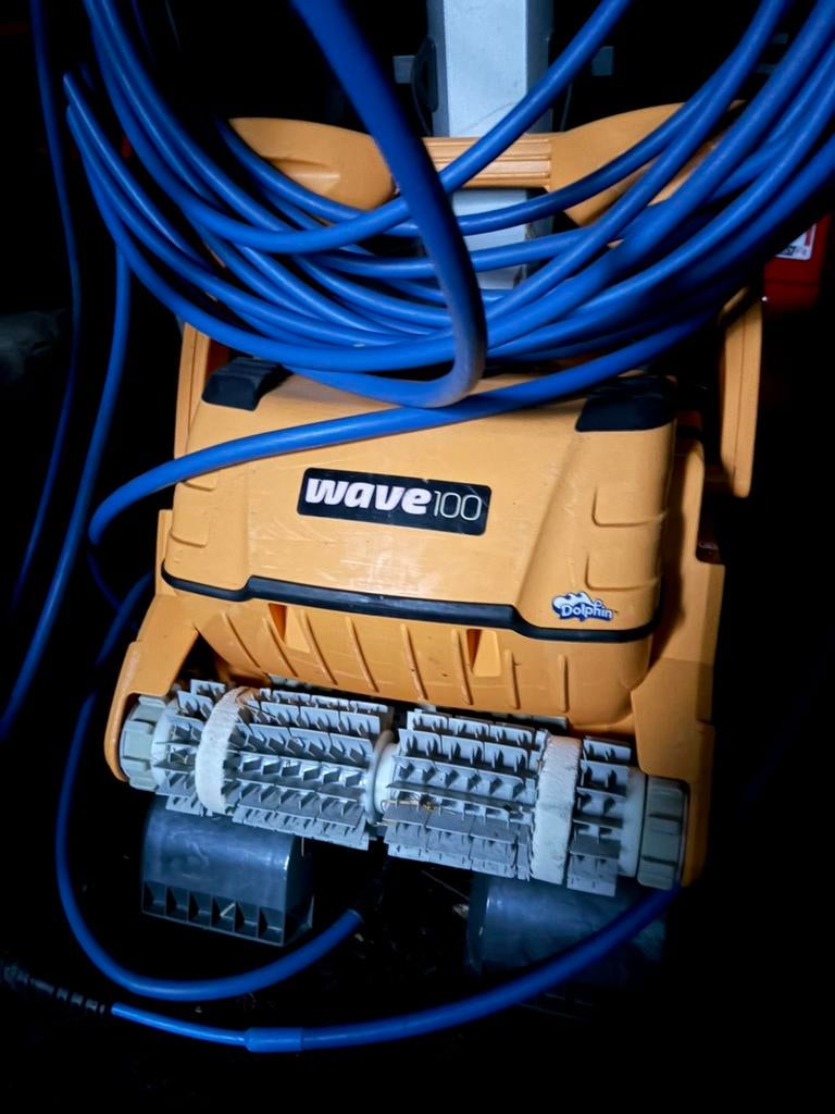 Zwembadrobot Dolphin Wave 100, Enlèvement, Comme neuf