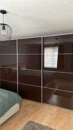 Kleerkast, Enlèvement, Comme neuf