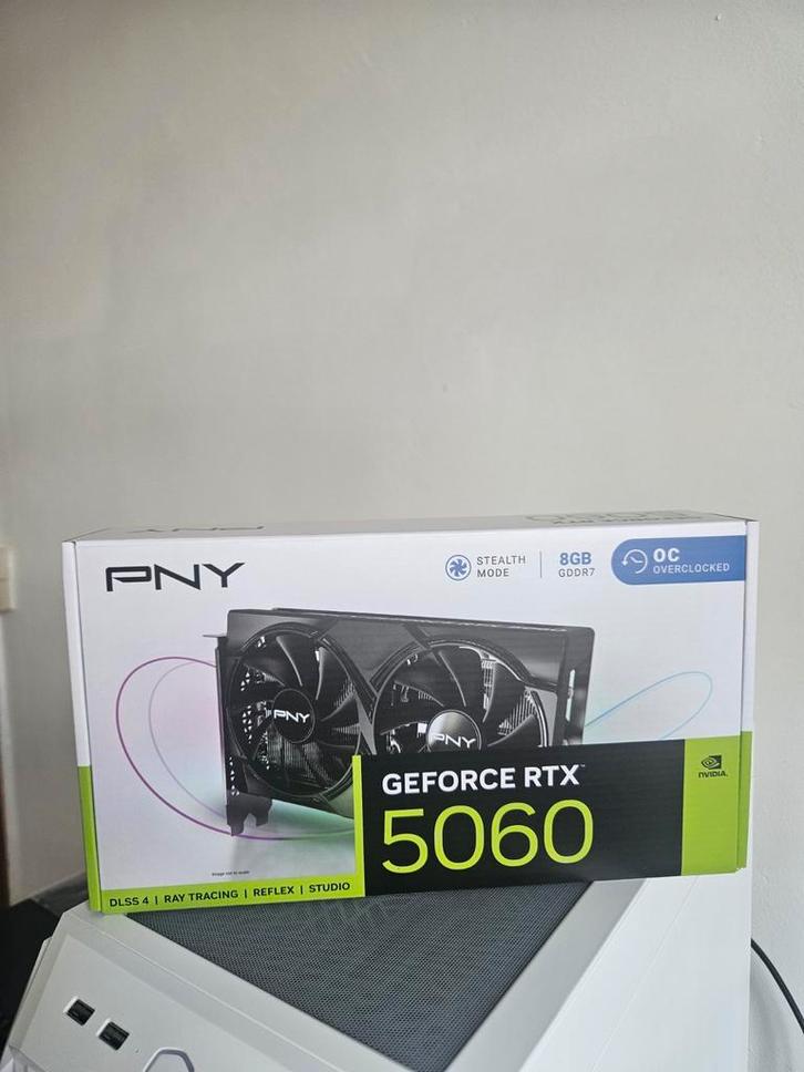 NVIDIA GeForce RTX 5060 8 GB GDDR7-geheugen, Computers en Software, Desktop Pc's, Ophalen