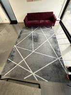 Pera tapijten, Ophalen, Gebruikt, Grijs, Vierkant