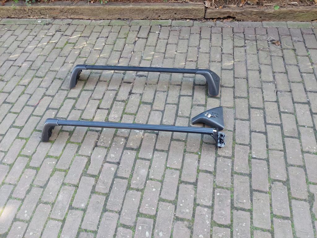 Dakdragers Peugeot 3008, Ophalen, Zo goed als nieuw
