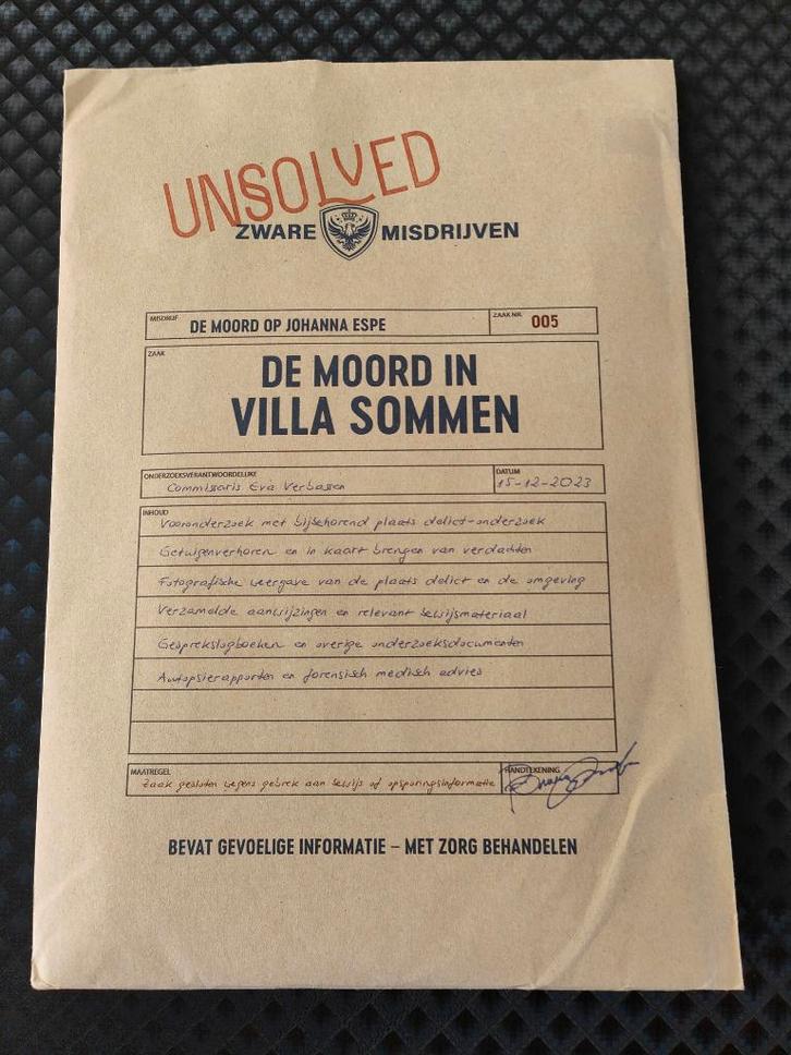 Unsolved moordmysterie spel - De moord in villa Sommen, Hobby en Vrije tijd, Denksport en Puzzels, Zo goed als nieuw, Overige typen