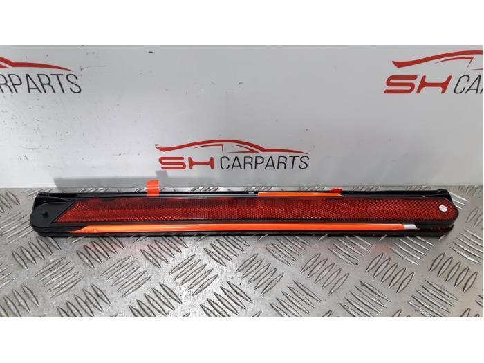 Gevarendriehoek van een Mercedes B-Klasse, Auto-onderdelen, Overige Auto-onderdelen, Mercedes-Benz, Gebruikt, 3 maanden garantie